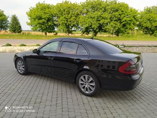 Mercedes E Class foto 5