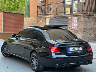 Mercedes E-Class foto 4