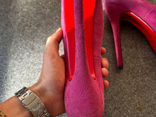 Christian Louboutin foto 5