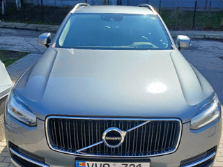 Volvo XC90 foto 1