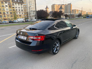 Skoda Superb foto 5