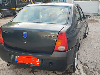 Dacia Logan foto 3