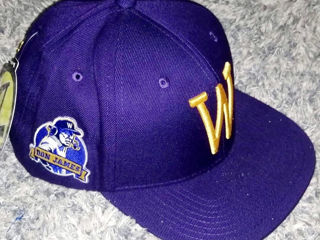 Zephyr, Huskies Washington Snapback