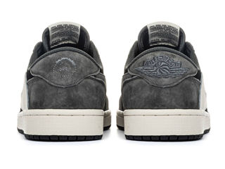 Nike Air Jordan 1 Retro Low x Travis Scott Grey foto 7