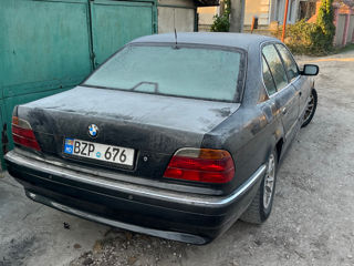 BMW 7 Series foto 6