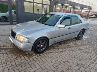 Mercedes C-Class