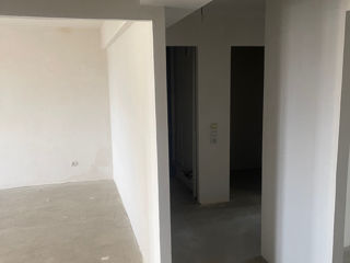 Apartament cu 3 camere, 70 m², Podul Chișinăului, Bălți foto 4