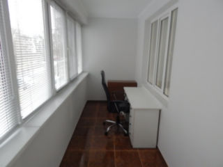 Apartament cu 2 camere, 72 m², Centru, Chișinău foto 8