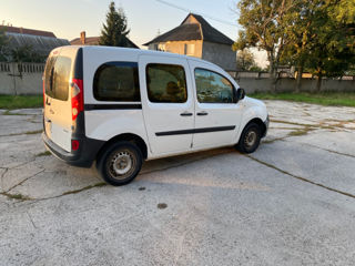 Renault Kangoo foto 1