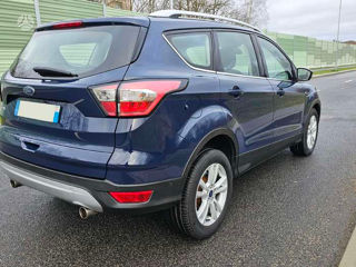 Ford Kuga foto 4