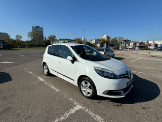 Renault Scenic foto 2