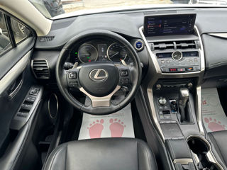 Lexus NX Series foto 9