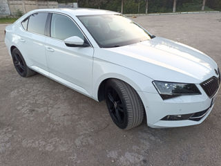 Skoda Superb foto 4