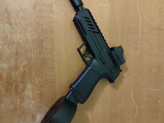 Replica airsoft pistol CM.127 CYMA foto 1