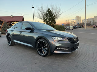 Skoda Superb foto 3