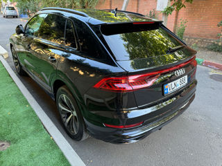 Audi Q8 foto 4