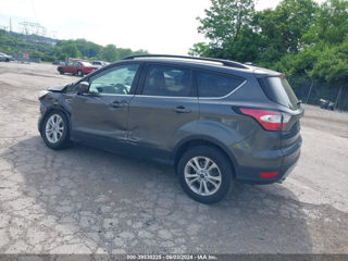 Ford Escape foto 2