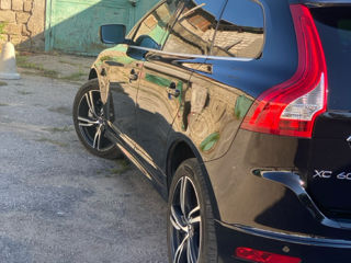 Volvo XC60 foto 4