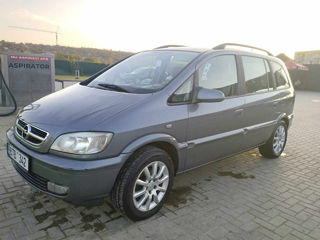 Opel Zafira foto 5