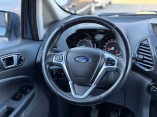 Ford EcoSport foto 11