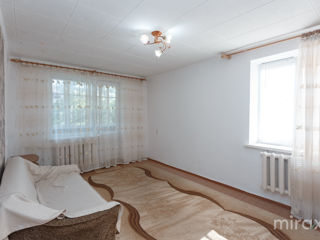 Apartament cu 1 cameră, 34 m², Buiucani, Chișinău foto 2