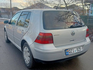 Volkswagen Golf foto 6