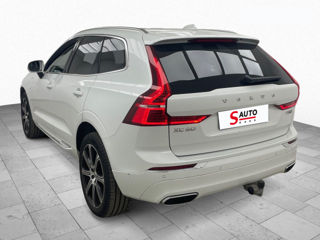 Volvo XC60 фото 5