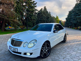 Mercedes E-Class