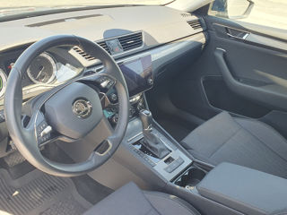 Skoda Superb foto 8