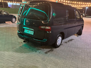 Hyundai H200 foto 3