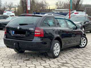 Skoda Octavia foto 4