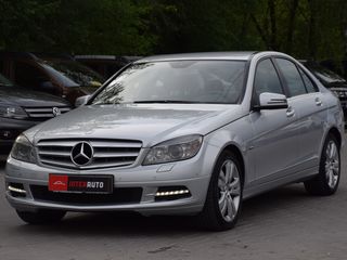 Mercedes C Class foto 1