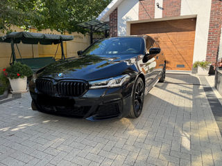 BMW 5 Series foto 2