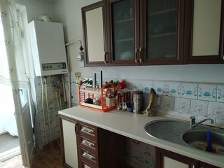 Apartament cu 3 camere, 72 m², Centru, Călăraşi, Călărași foto 9