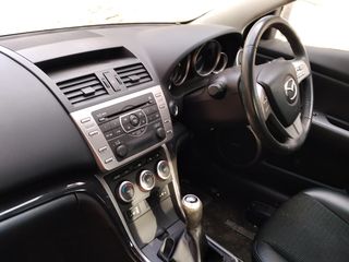 Разбираю mazda 323(1996 год,1.5 бензин),mazda 2,1.4 benzin,Mazda 6,(2009 год)2.2 diesel. foto 6