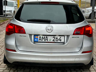 Opel Astra foto 2