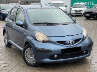 Toyota Aygo foto 1