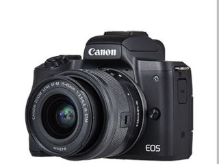 Canon EOS M50 Practic nou