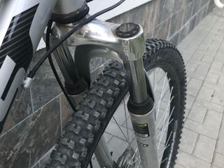 Bicicleta MTB 29' frane pe disc amortizator fata foto 7