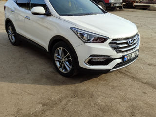 Hyundai Santa FE foto 2