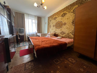 Apartament cu 2 camere, 47 m², Botanica, Chișinău foto 2