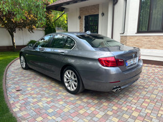 BMW 5 Series foto 3