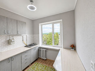 Ap. 2 cam., 55 м², 5/5 et.