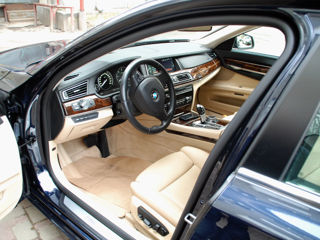 BMW 7 Series foto 5