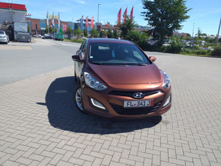 Hyundai i30 foto 1