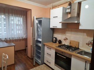 Apartament cu 1 cameră, 40 m², Autogara, Bălți