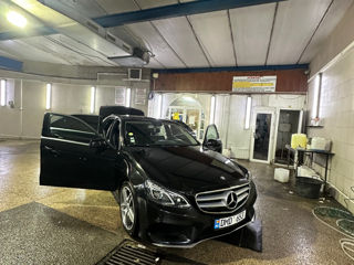 Mercedes E-Class foto 4