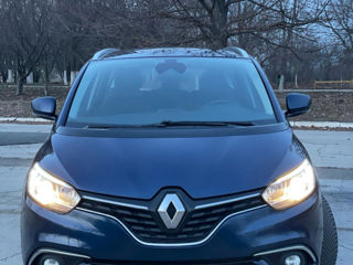 Renault Grand Scenic foto 4