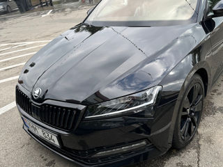 Skoda Superb foto 3