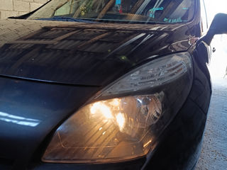 Renault Grand Scenic foto 4